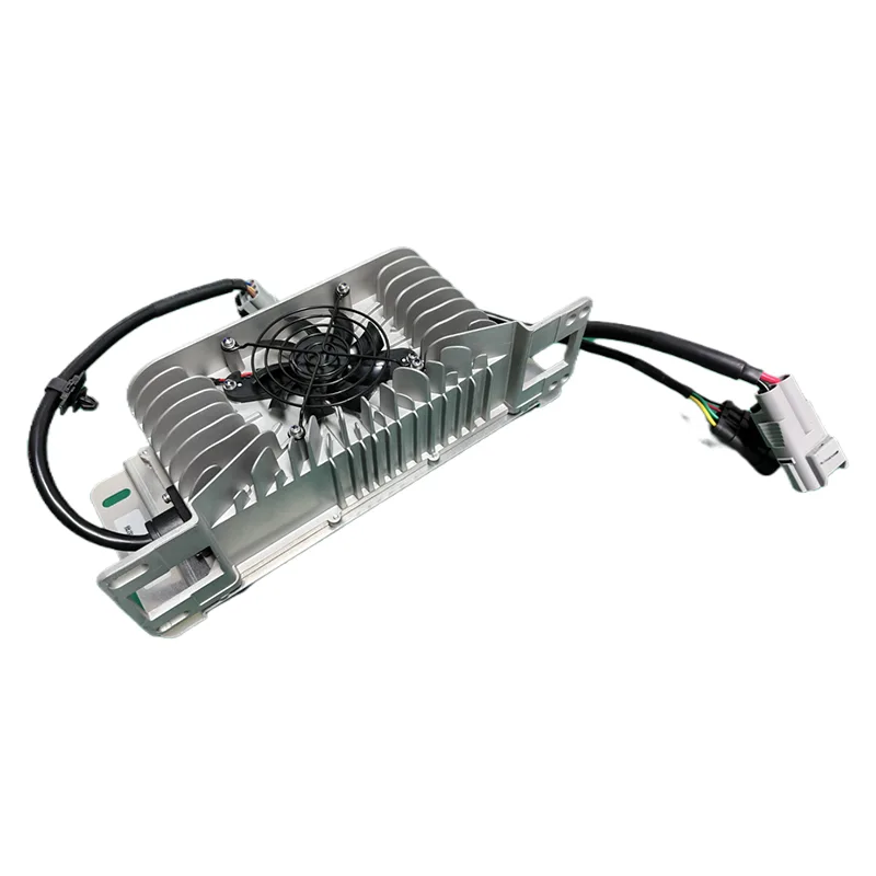 Caricabatterie di bordo ad alta efficienza da 720 W