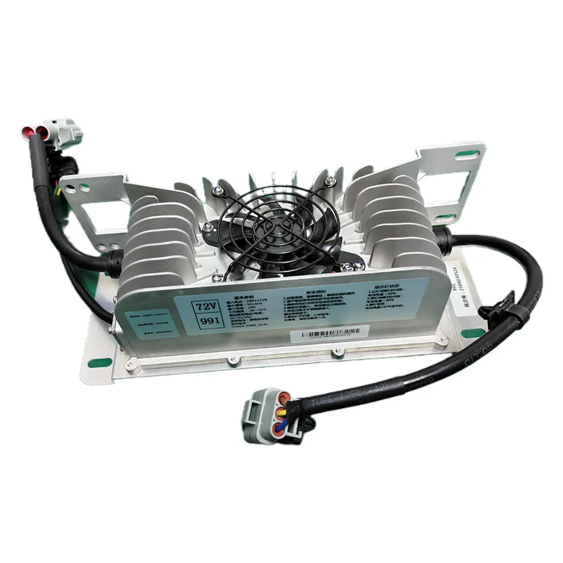 Caricabatterie di bordo ad alta efficienza da 900 W